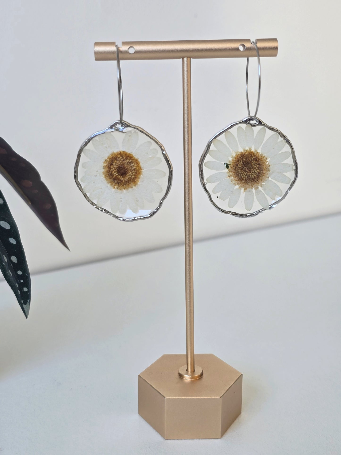 White Daisy Resin Earrings - Handmade Floral Jewellery - Silver